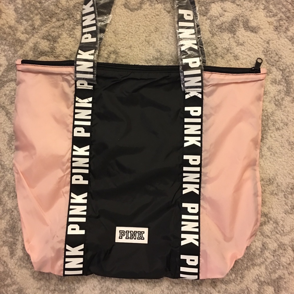 Brand new VS Pink gym tote bag 💗